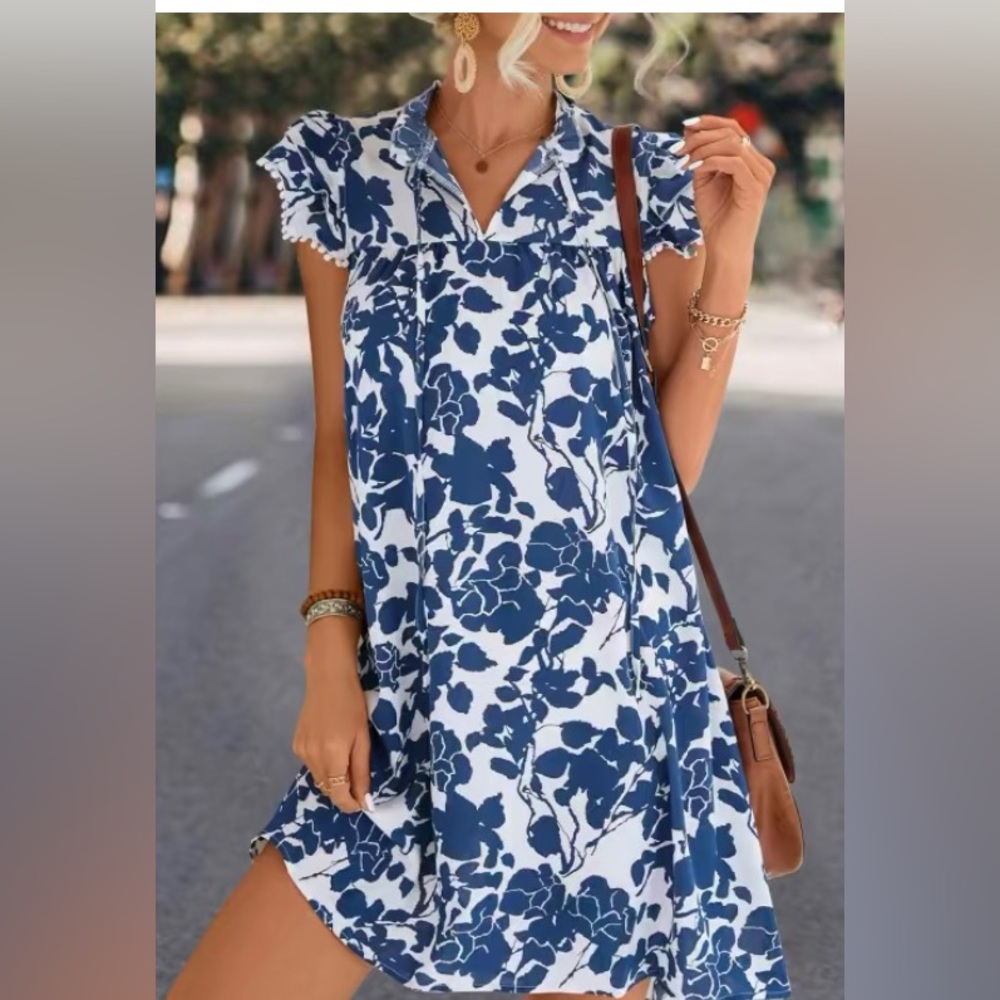 Blue floral dress NWT